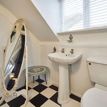 Holiday home Host & - Dotty's Coastal Retreat Staithes