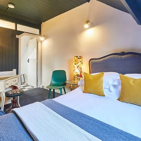 Host & - Dotty's Coastal Retreat * Staithes